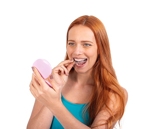 Clear braces vs. clear aligners: Key differences
